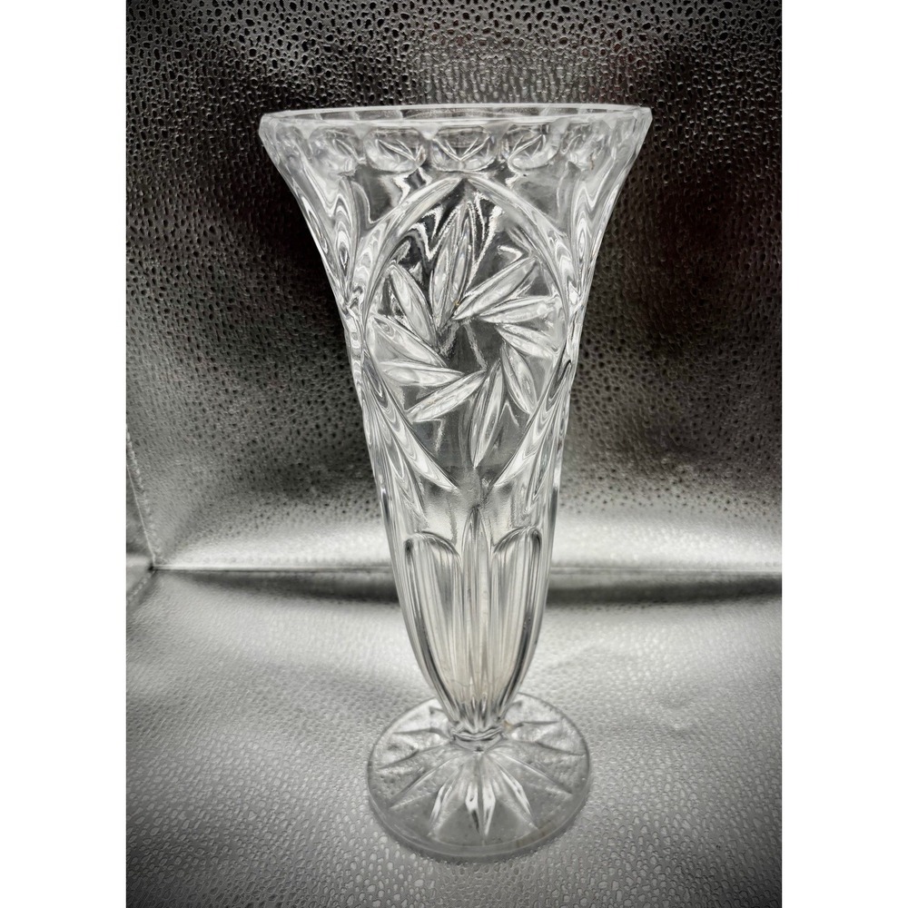 Vintage Hand Cut ACC Crystal Spiral Stars Vase 11" Tall  4" Wide EC